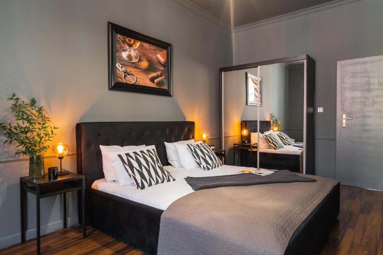 Homely Apartment - Loftaffair Краков Экстерьер фото